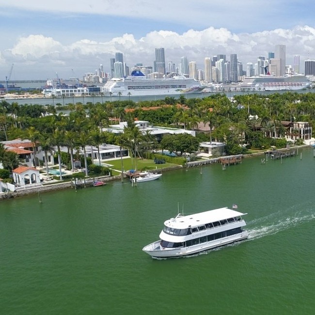 Millionaire's Row cruise past waterfront mansions on Biscayne Bay